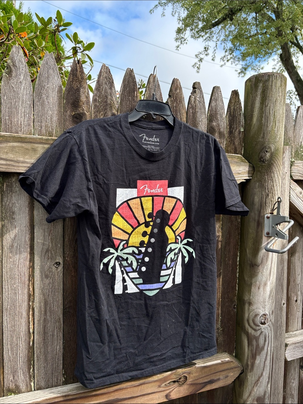 Fender Guitar medium cotton tee!